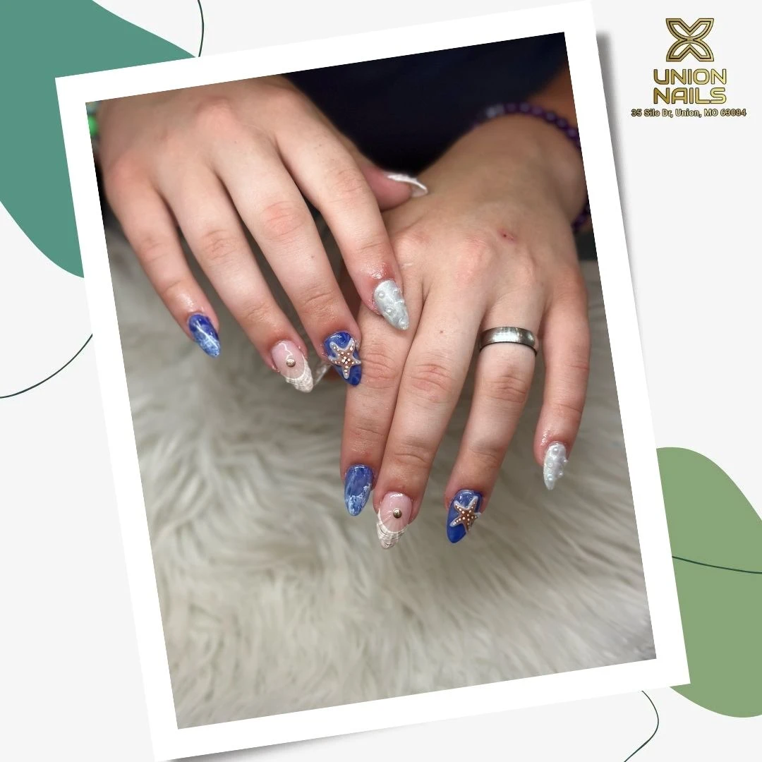Nail colours